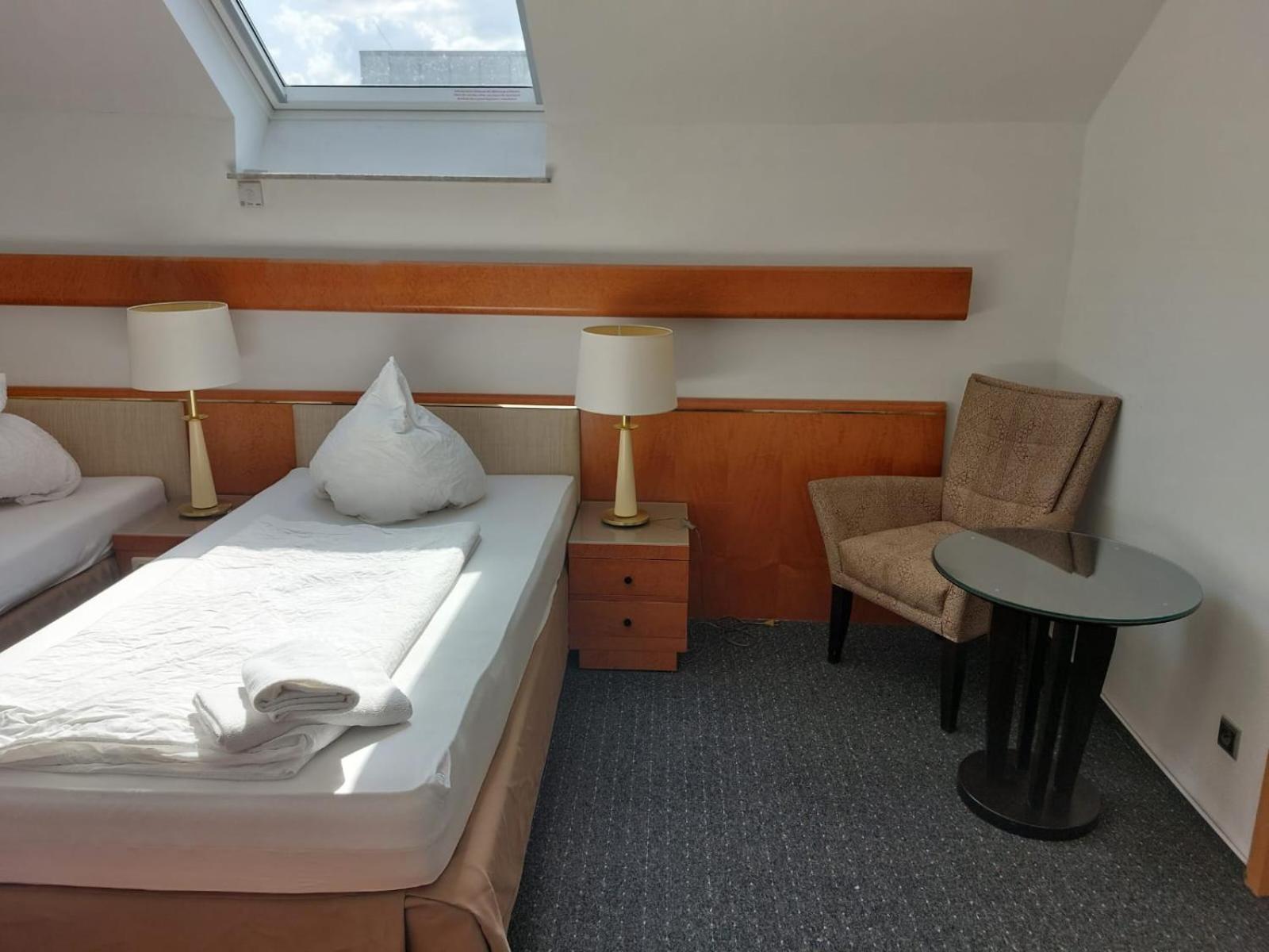 Gaestezimmer Gasthof Becker Hotel Wulfrath Екстериор снимка