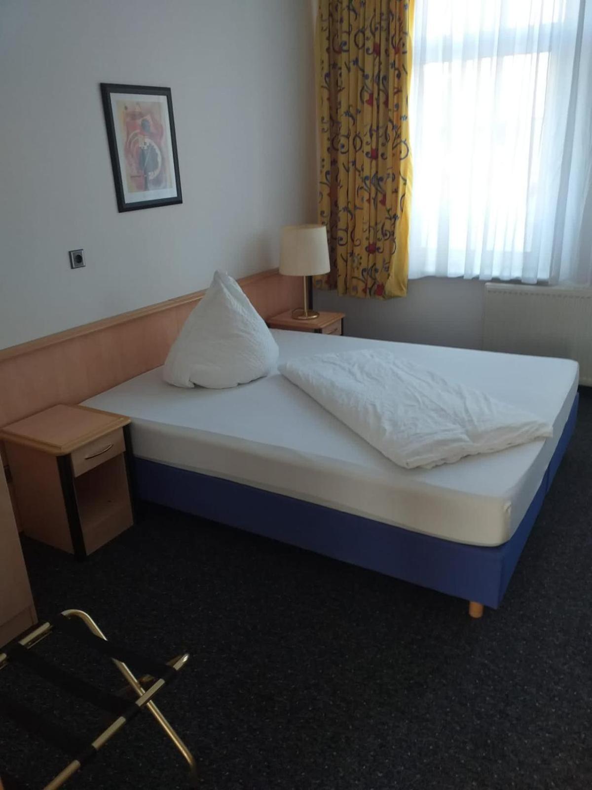 Gaestezimmer Gasthof Becker Hotel Wulfrath Екстериор снимка