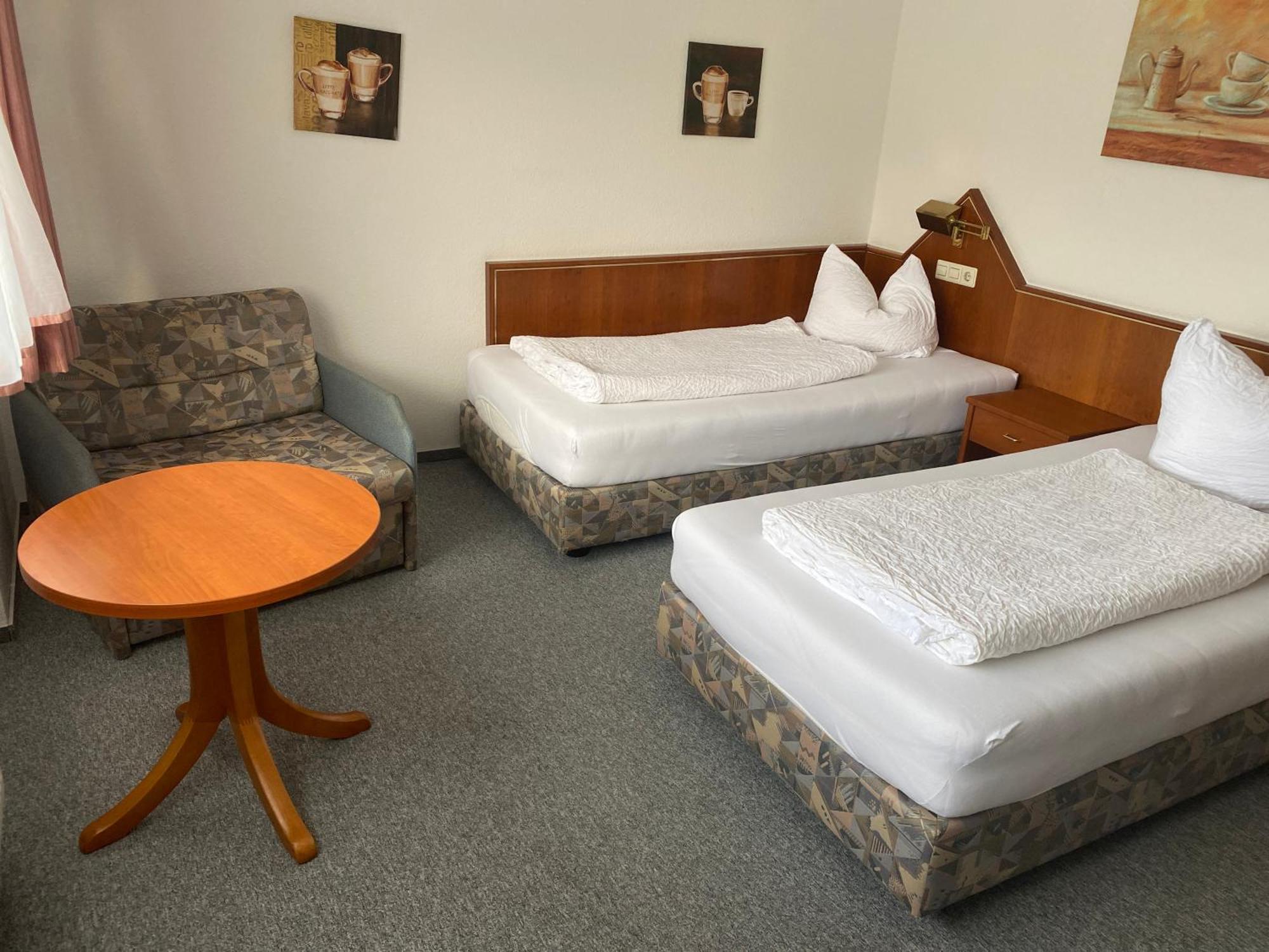 Gaestezimmer Gasthof Becker Hotel Wulfrath Екстериор снимка