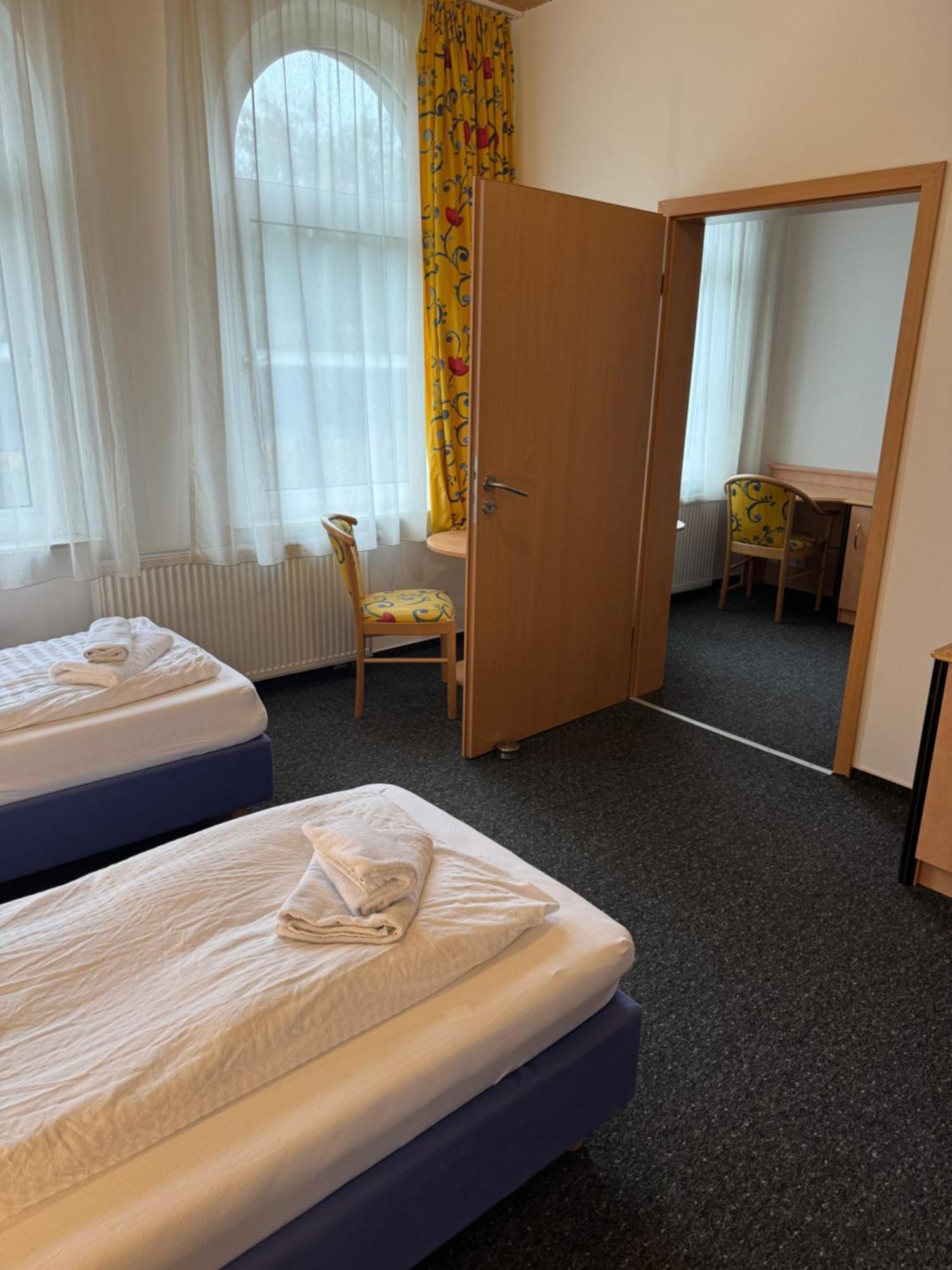 Gaestezimmer Gasthof Becker Hotel Wulfrath Екстериор снимка