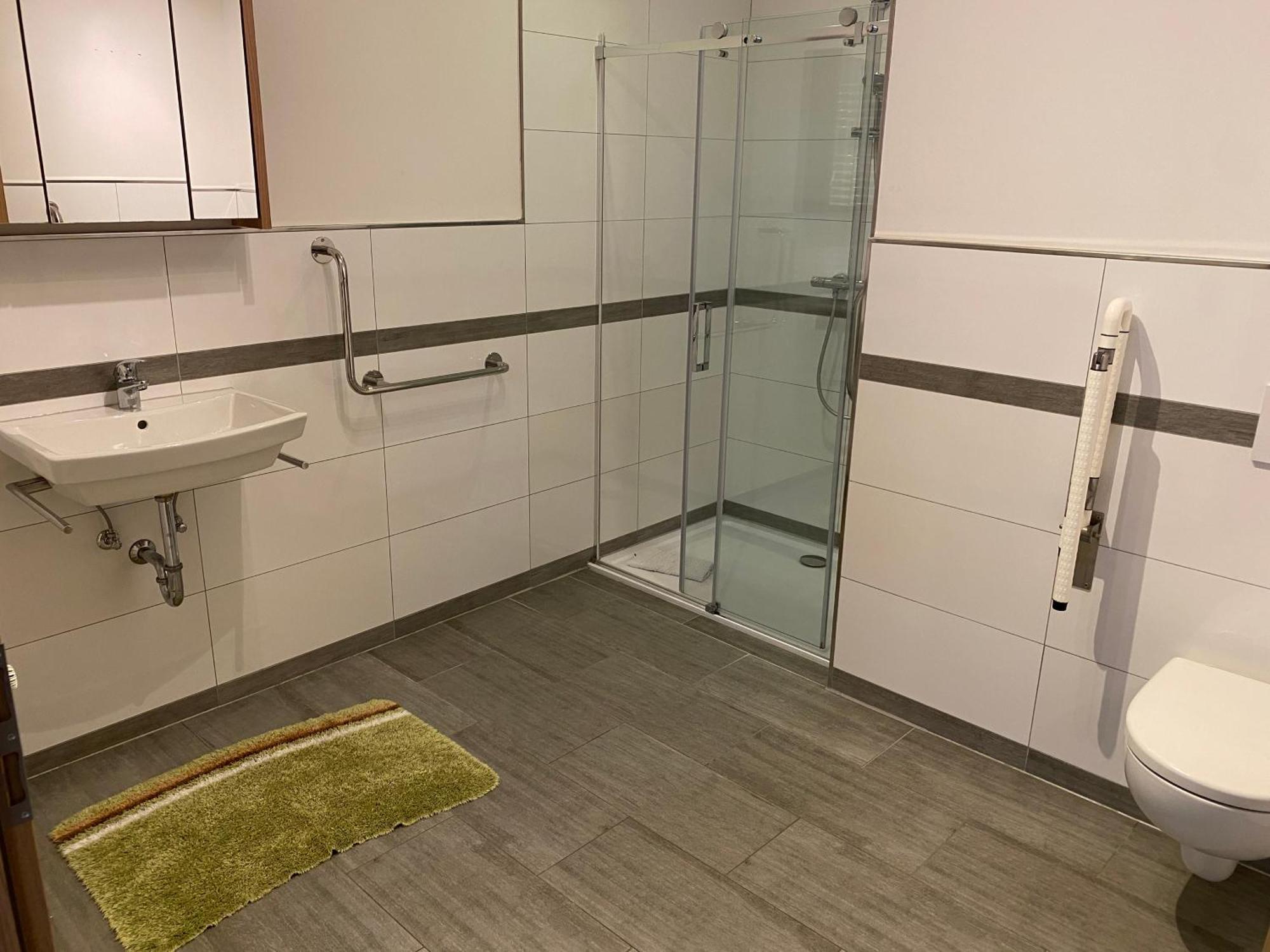 Gaestezimmer Gasthof Becker Hotel Wulfrath Екстериор снимка