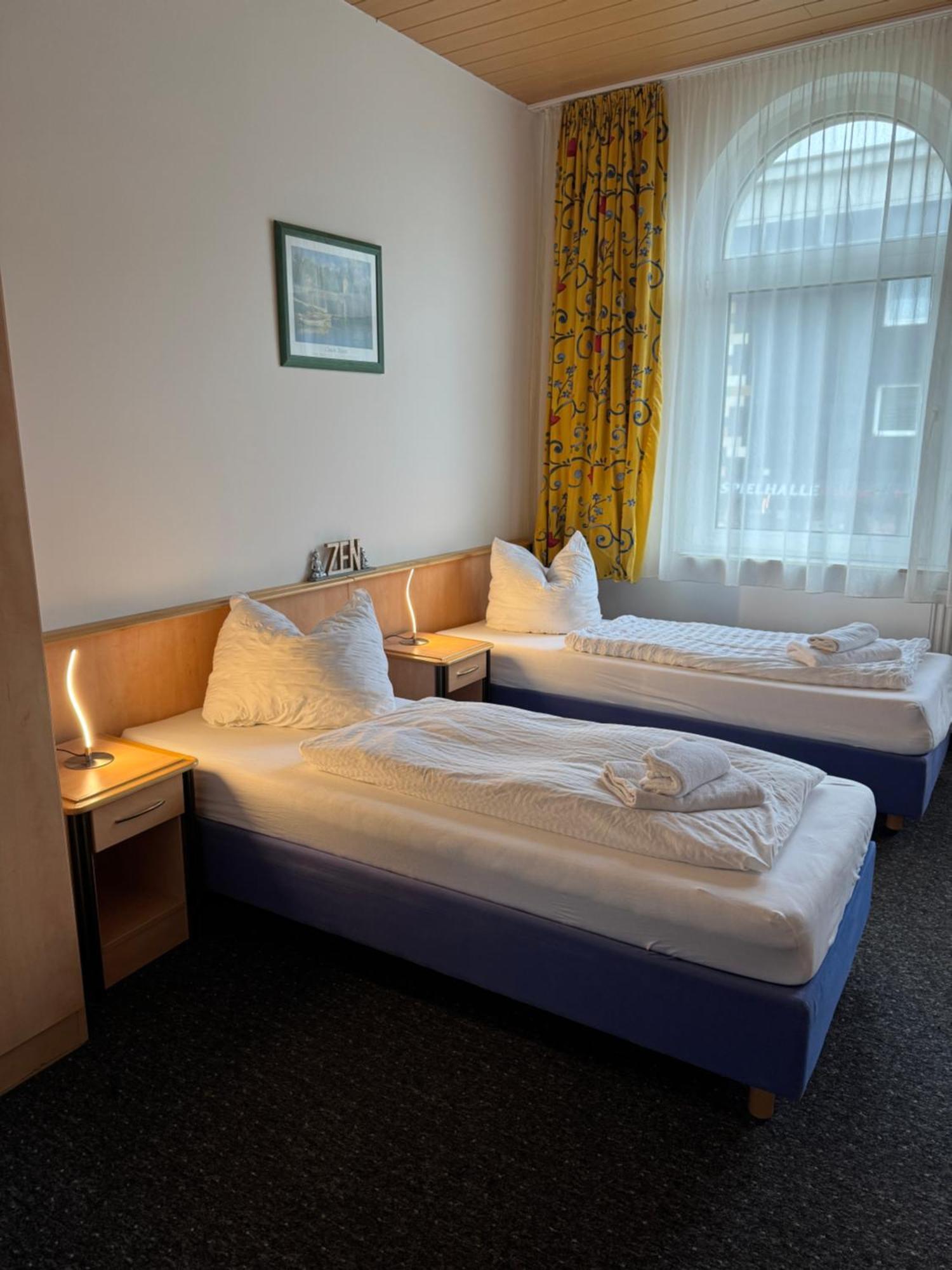 Gaestezimmer Gasthof Becker Hotel Wulfrath Екстериор снимка