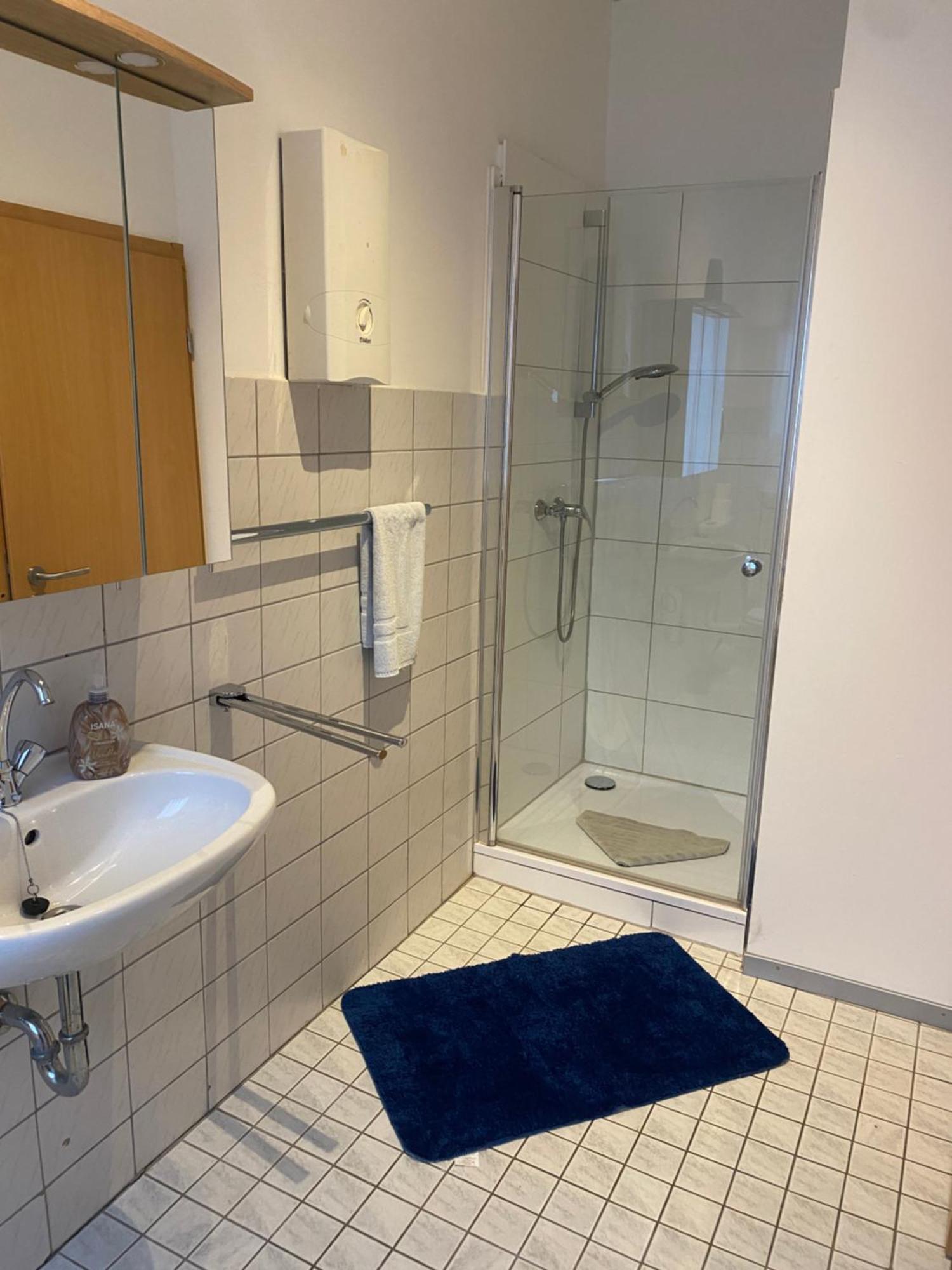 Gaestezimmer Gasthof Becker Hotel Wulfrath Екстериор снимка