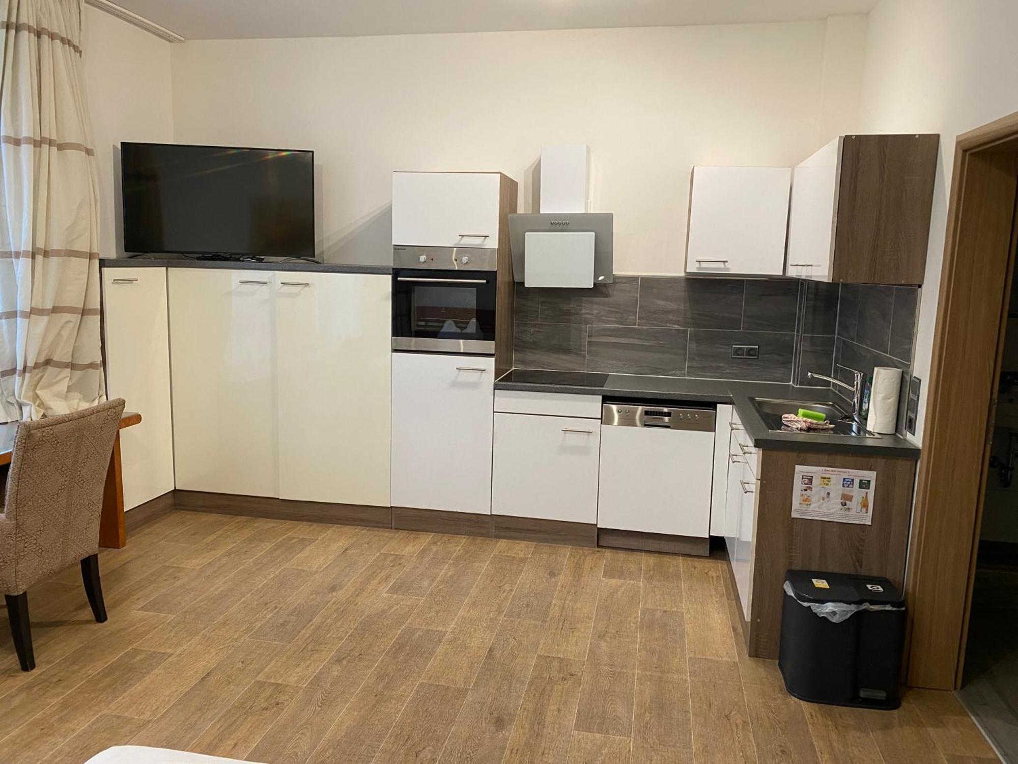 Gaestezimmer Gasthof Becker Hotel Wulfrath Екстериор снимка