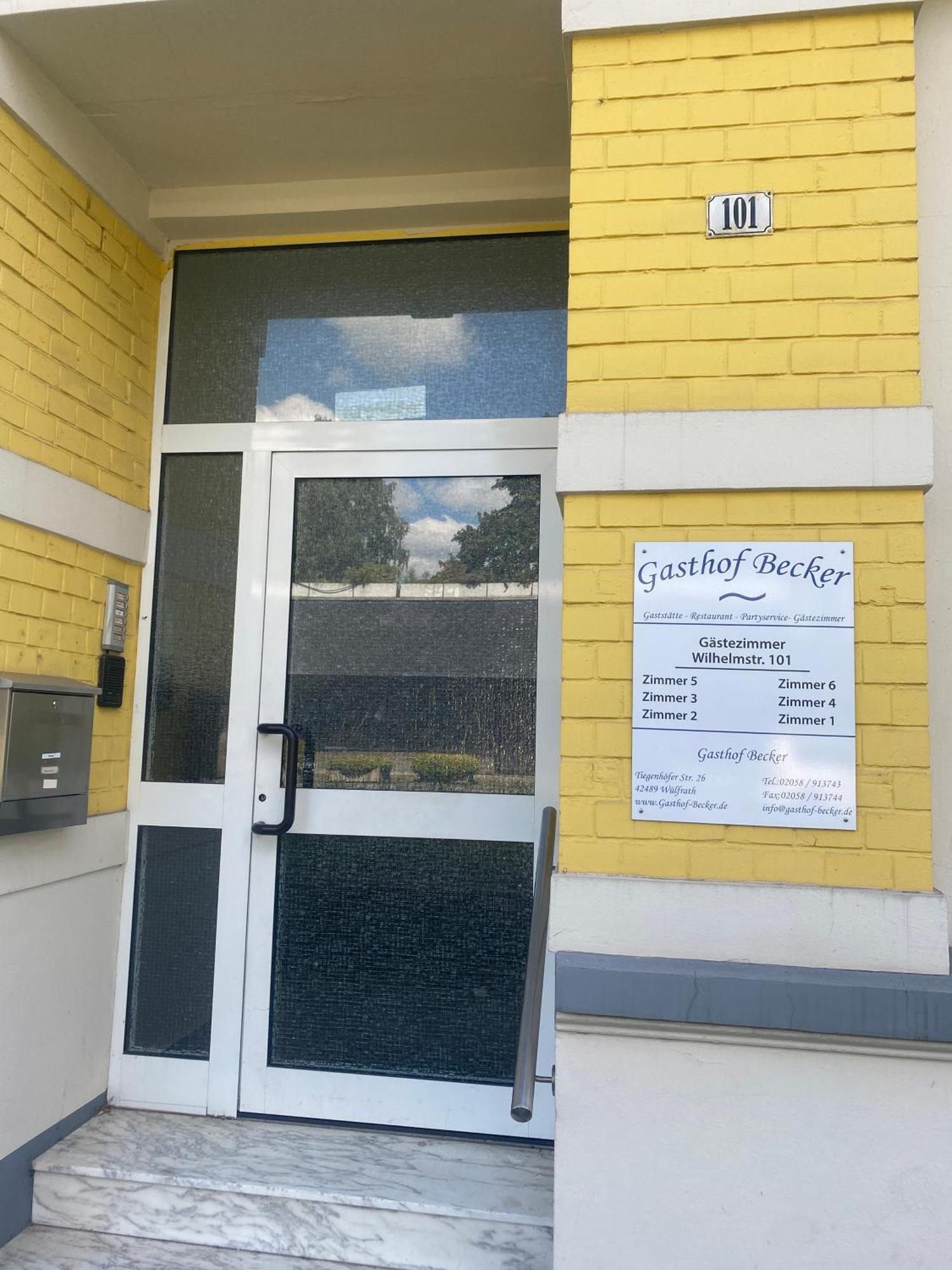 Gaestezimmer Gasthof Becker Hotel Wulfrath Екстериор снимка