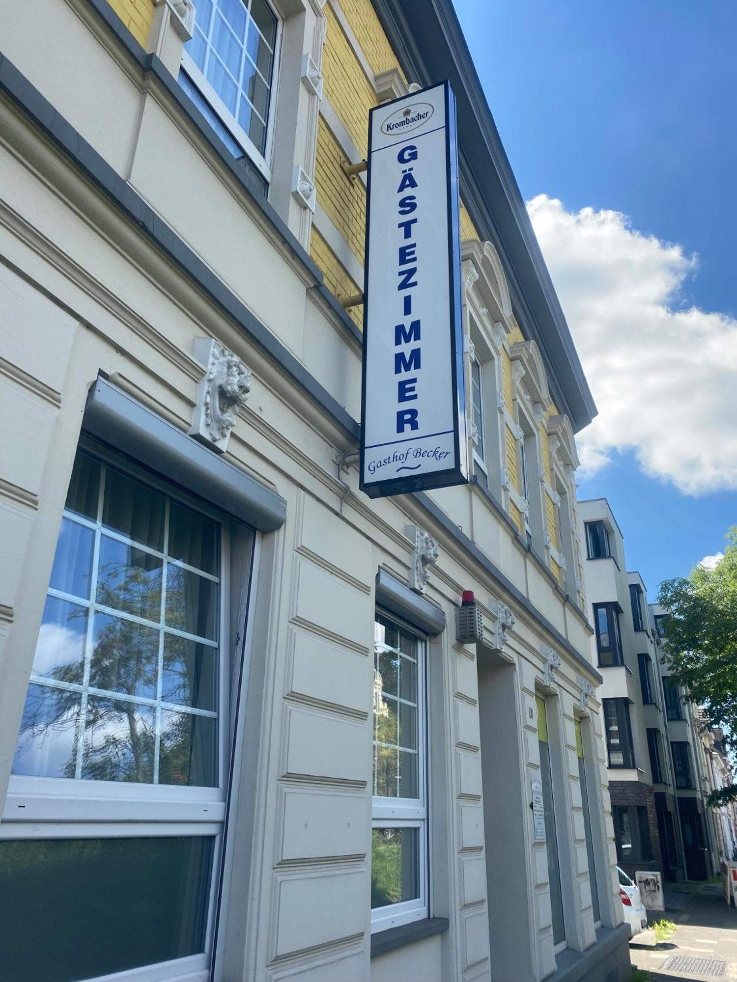 Gaestezimmer Gasthof Becker Hotel Wulfrath Екстериор снимка